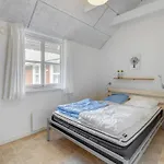 Jenna - 1-4km From The Sea By Interhome